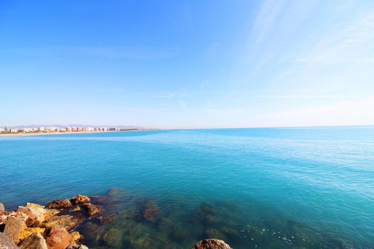 Global Properties, Moderno Apartamento A 3 Minutos De La Playa Puerto de Sagunto Luaran gambar