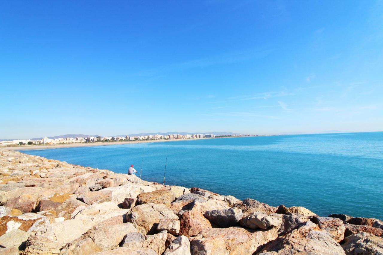 Global Properties, Moderno Apartamento A 3 Minutos De La Playa Puerto de Sagunto Luaran gambar